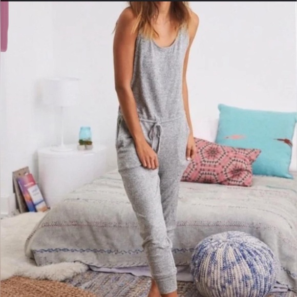 Aerie Gray Soft Razorback Lounge Romper with Drawstring Waist Women’s Small - Picture 1 of 13
